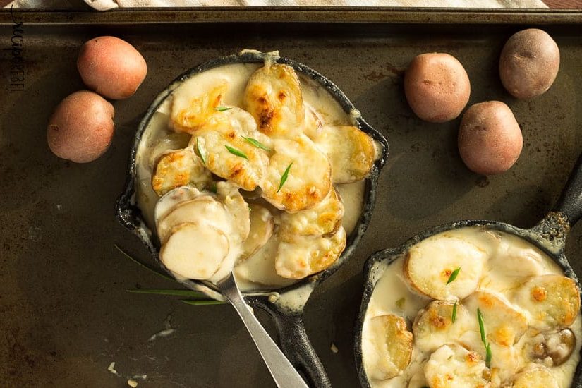 Easy Skillet Scalloped Potatoes au Gratin