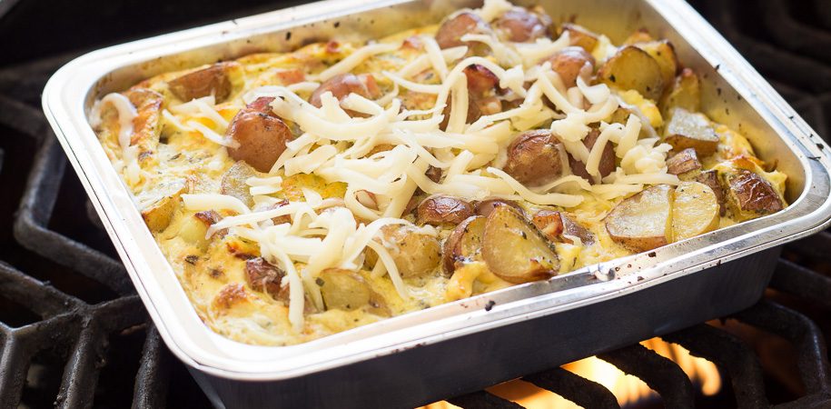 Casserole pour déjeuner sur le BBQ sans casserole