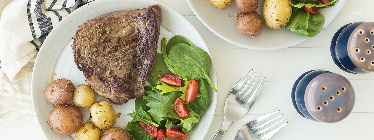 Steak and Potatoes in 20 Minutes