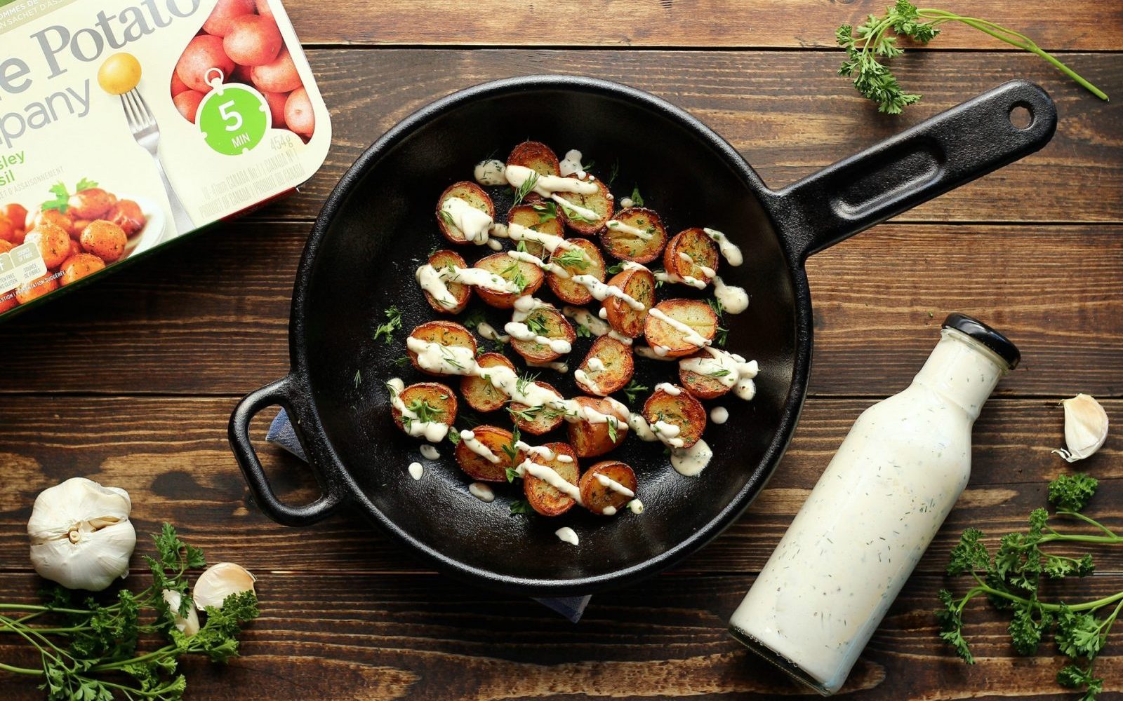 Crispy Potatoes with Vegan Ranch Dressing