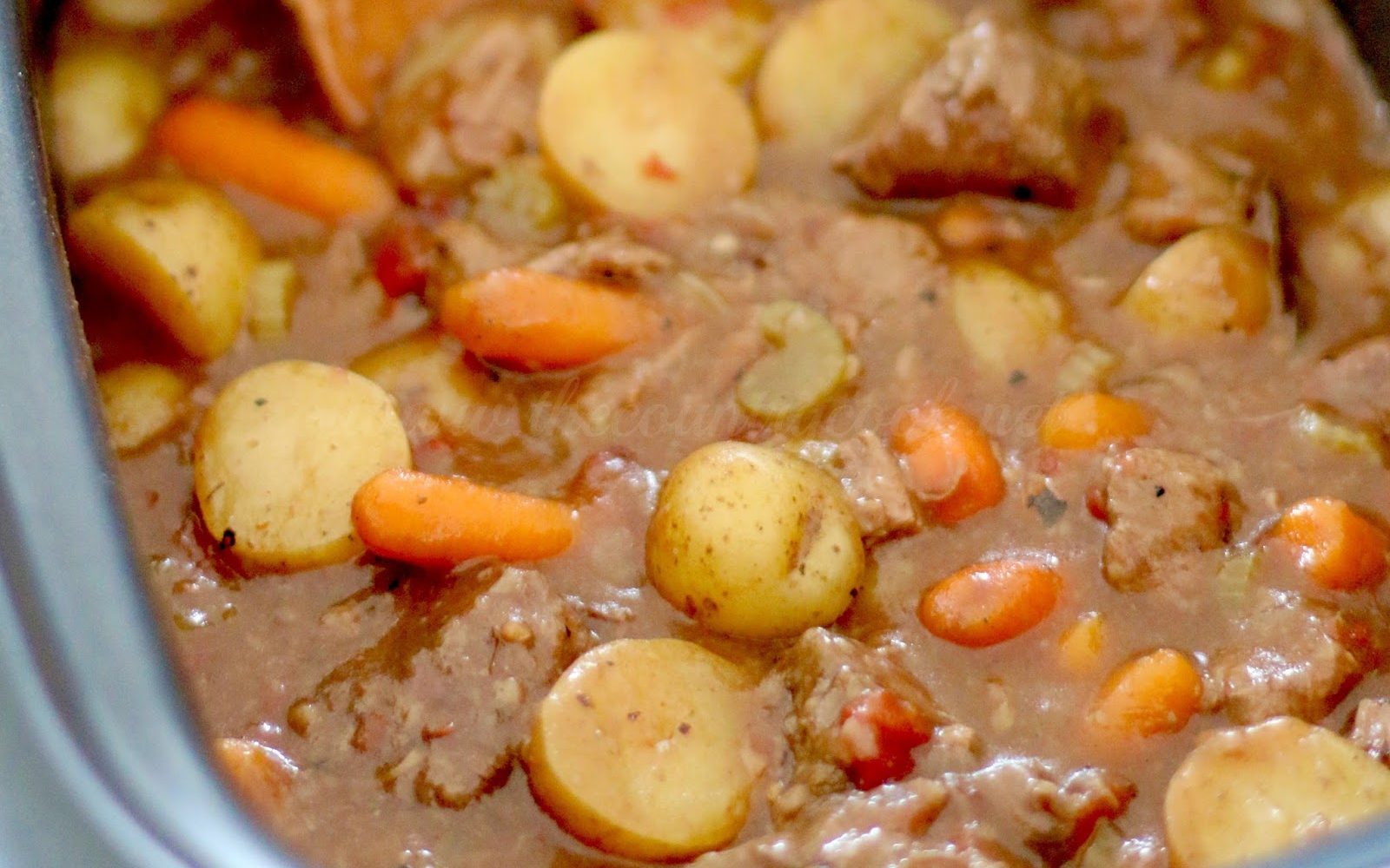 Slow Cooker Chunky Beef and Potato Stew