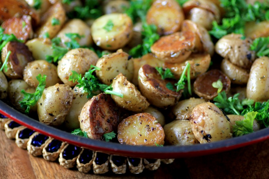 Skillet Greek Potatoes