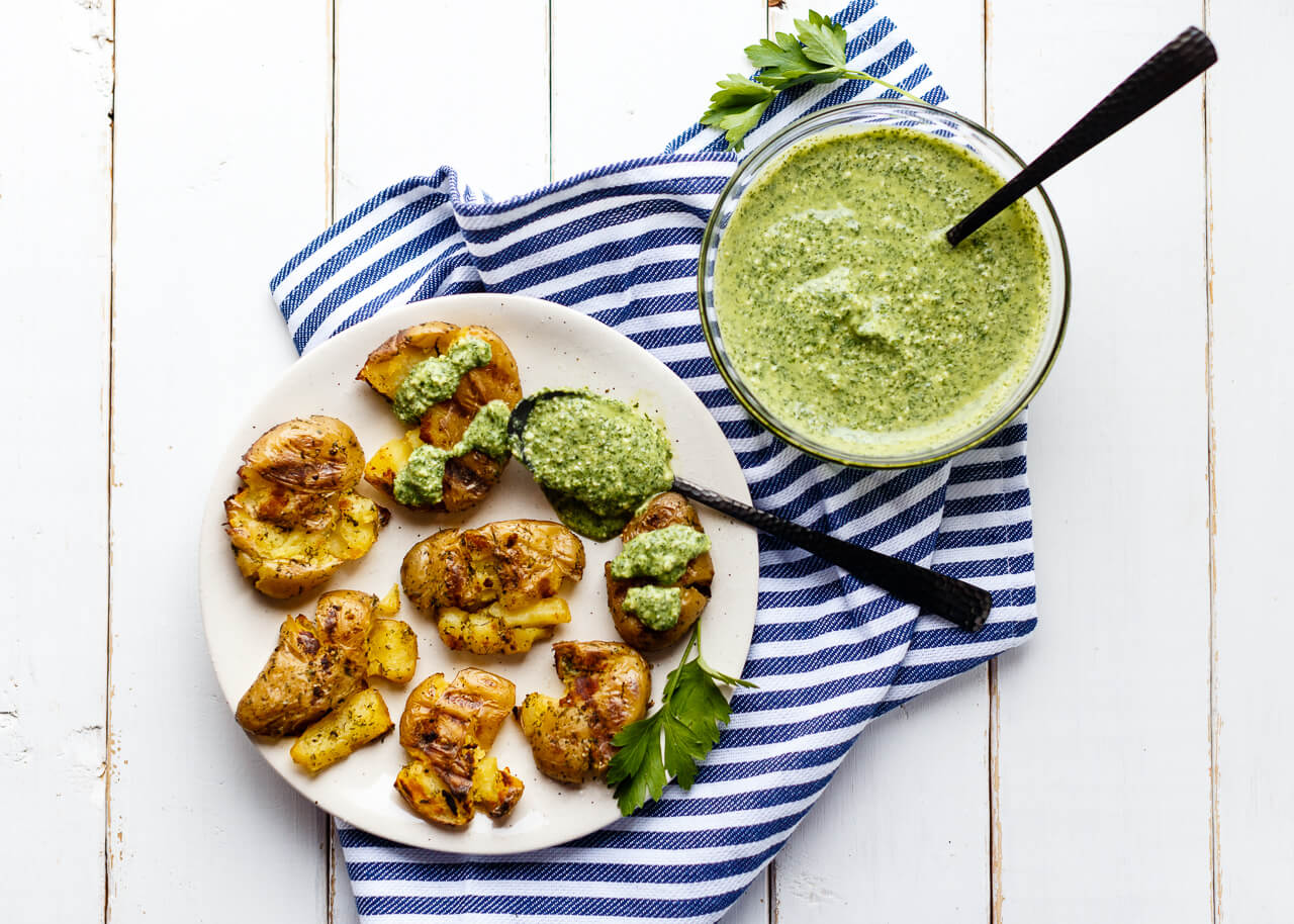 Grilled Smashed Fingerling Potatoes with Creamy Dill Herb Sauce