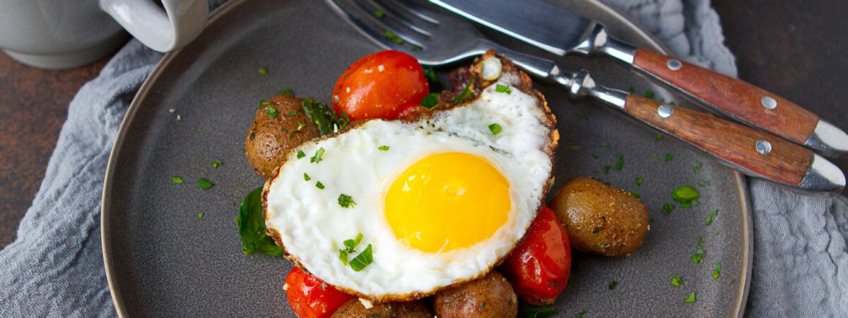 Greek Potato Breakfast Skillet