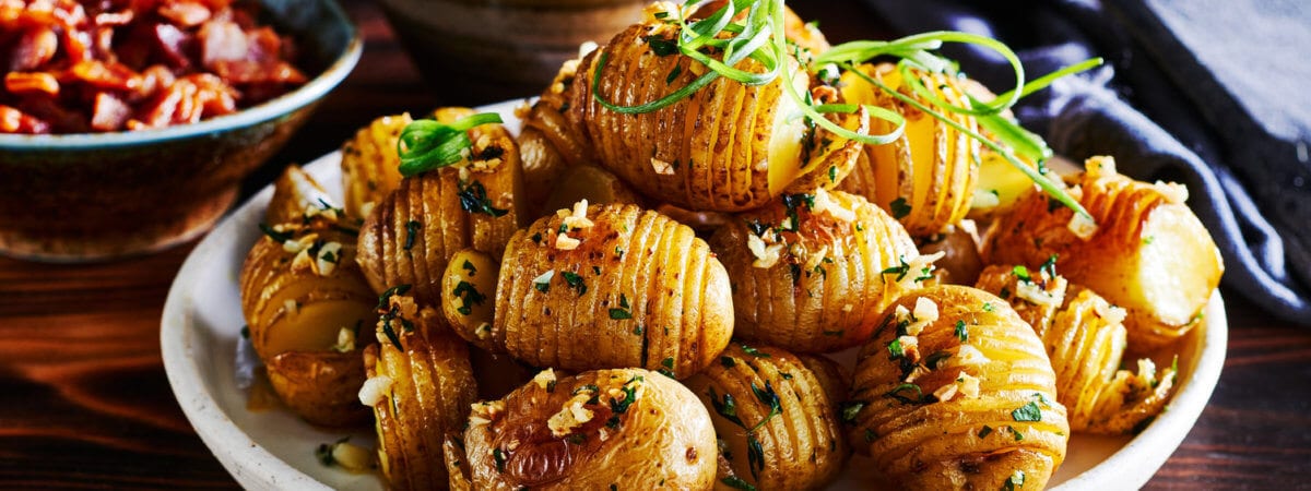 Garlic Thyme Hasselback Potatoes