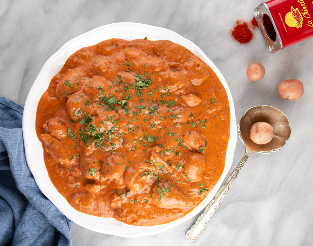 Instant Pot Chicken and Potatoes in Sour Cream and Paprika Sauce